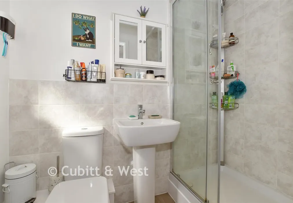 En-Suite Shower Room - Eames Way, Crawley, West Sussex - Wards of Kent