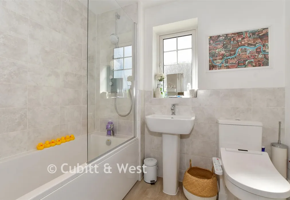 Bathroom - Eames Way, Crawley, West Sussex - Wards of Kent