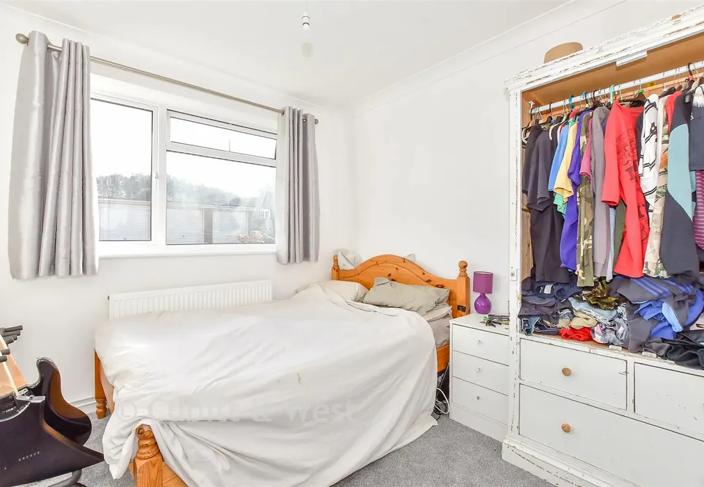 Bedroom 2 - Hendon Avenue, Rustington, West Sussex - Wards of Kent