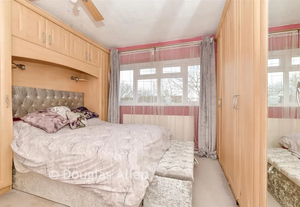 Bedroom 1 - Chadwell Heath Lane, Chadwell Heath, Essex - Wards of Kent