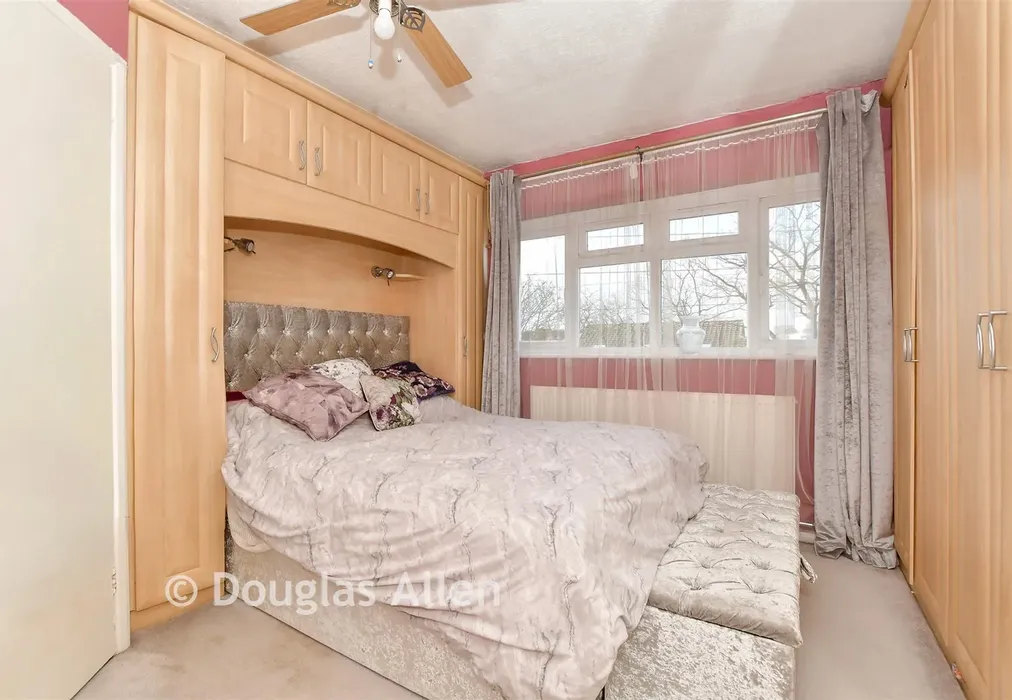 Bedroom 1 - Chadwell Heath Lane, Chadwell Heath, Essex - Wards of Kent