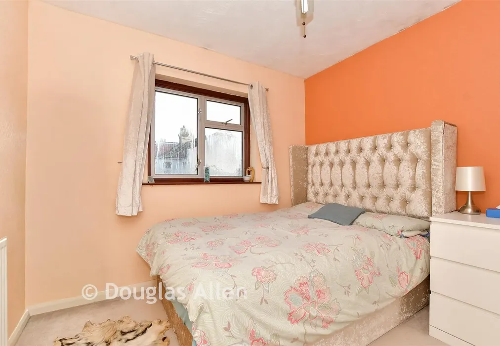 Bedroom 3 - Chadwell Heath Lane, Chadwell Heath, Essex - Wards of Kent