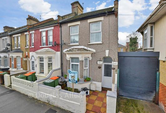 Beauchamp Road, London - Wards of Kent