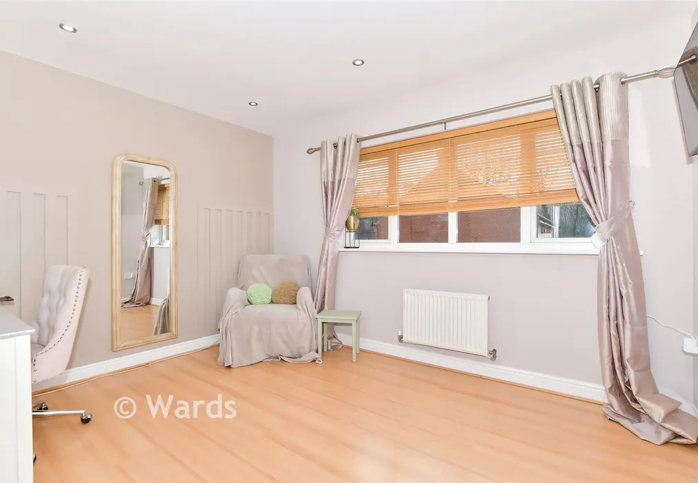 Bedroom 3 - Hanson Drive, Maidstone, Kent - Wards of Kent