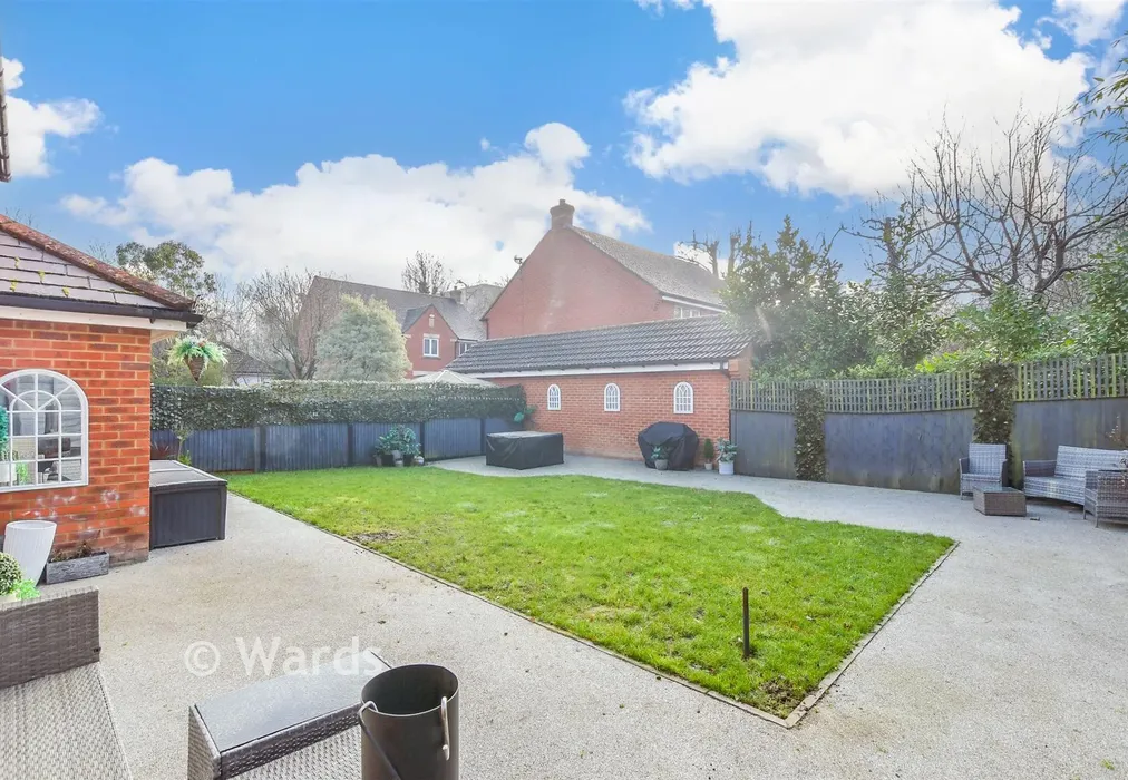 Rear Garden - Hanson Drive, Maidstone, Kent - Wards of Kent