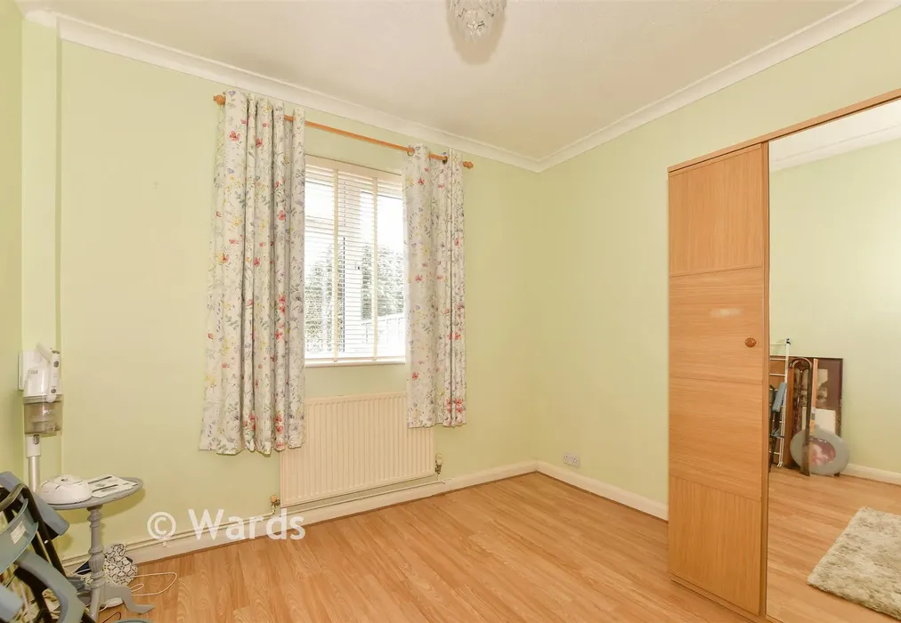 Bedroom 2 - Linden Avenue, Herne Bay, Kent - Wards of Kent