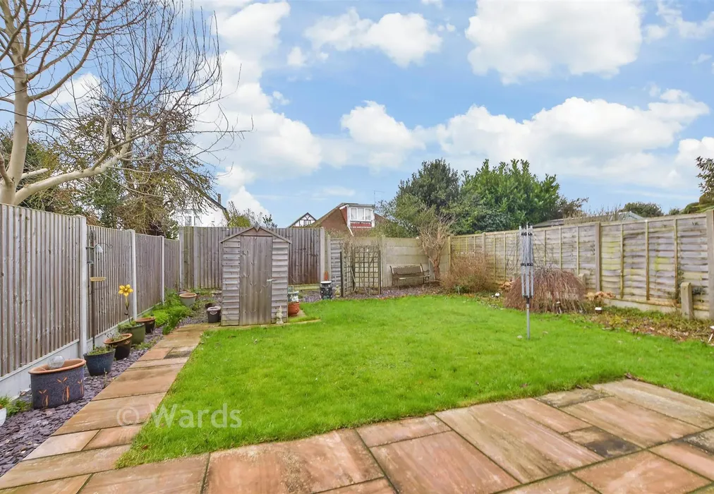 Rear Garden - Linden Avenue, Herne Bay, Kent - Wards of Kent