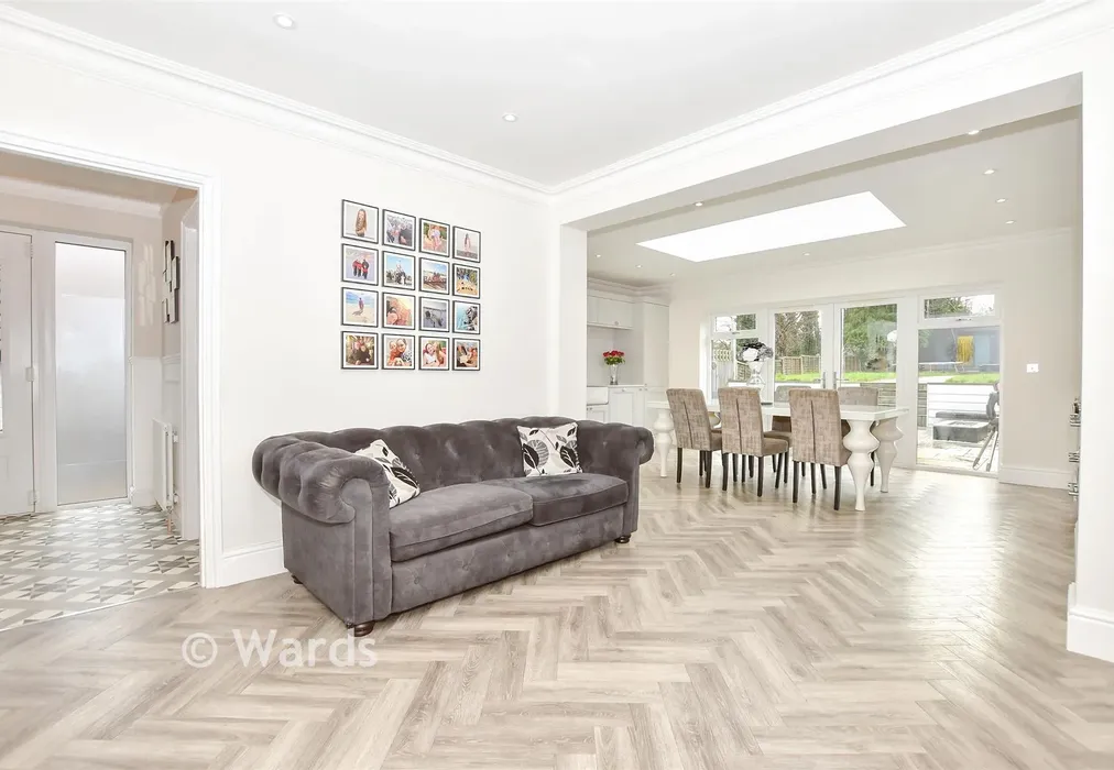 Family Area - London Road, Maidstone, Kent - Wards of Kent