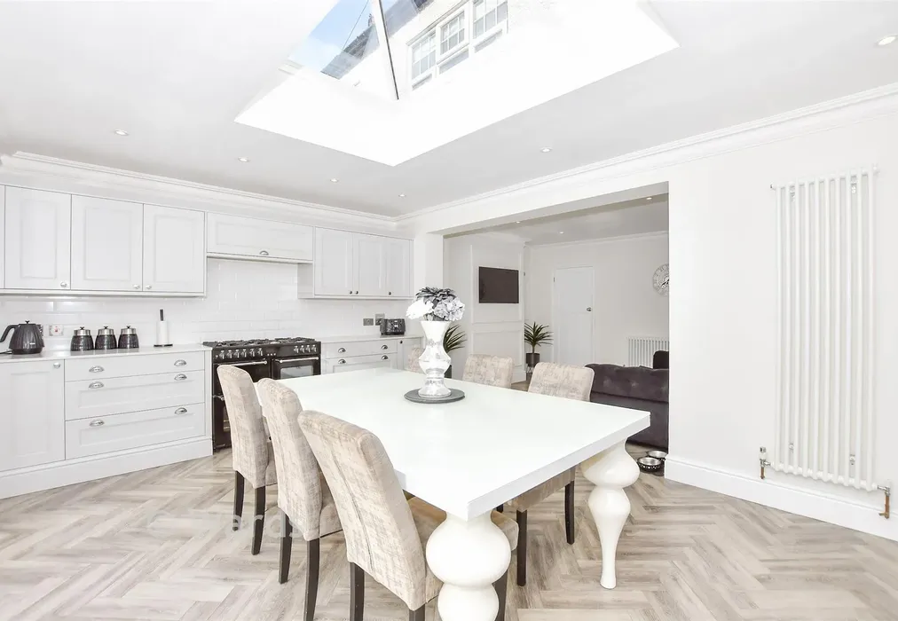 Kitchen/Diner - London Road, Maidstone, Kent - Wards of Kent