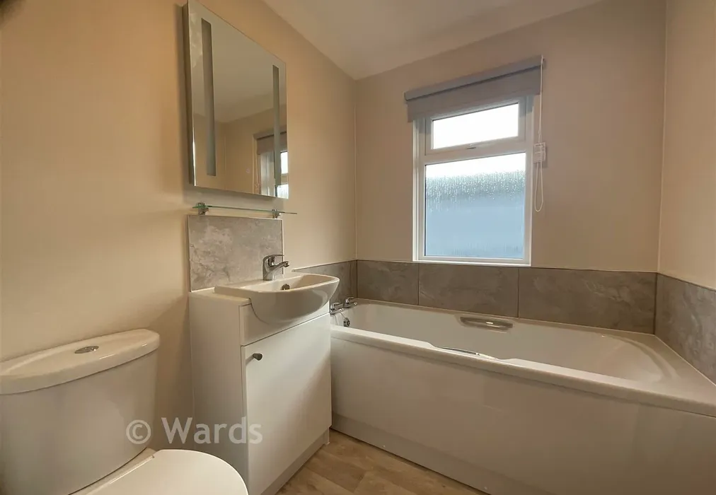 Bathroom - Shalloak Road, Broad Oak, Canterbury, Kent - Wards of Kent