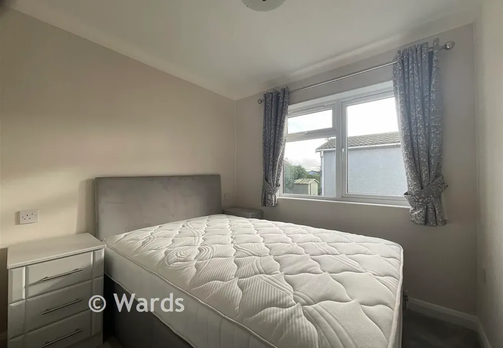 Bedroom - Shalloak Road, Broad Oak, Canterbury, Kent - Wards of Kent