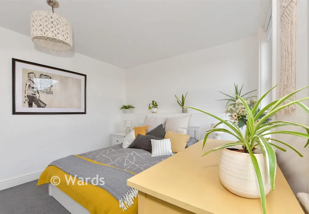 Internal Lifestyle Photograph - Richmond Street, Herne Bay, Kent - Wards of Kent