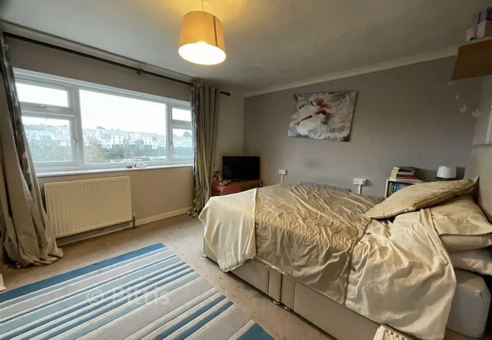 Bedroom - Quarry Road, Ryde, Isle of Wight - Wards of Kent