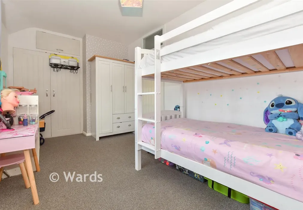 Bedroom 1 - Davis Avenue, Deal, Kent - Wards of Kent