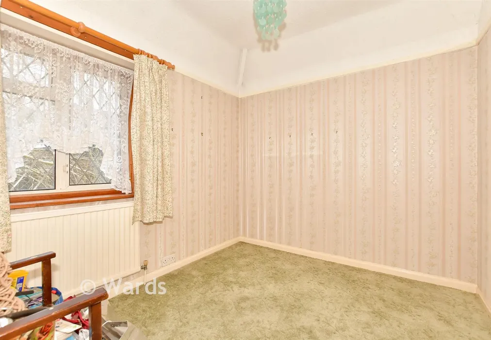 Bedroom 4 - Knights Way, Dover, Kent - Wards of Kent