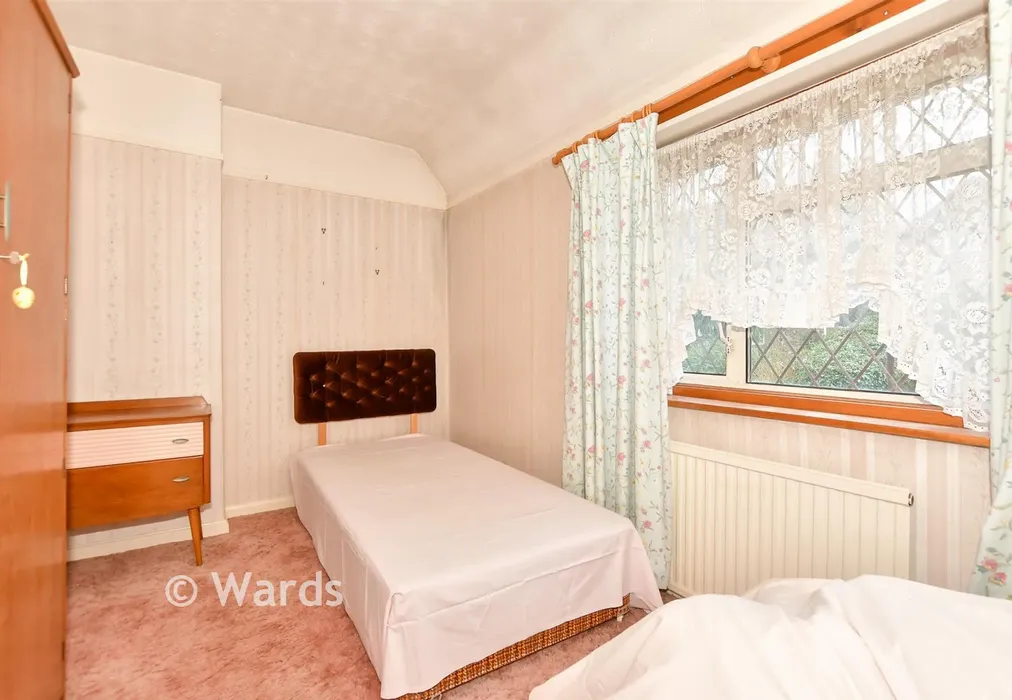 Bedroom 3 - Knights Way, Dover, Kent - Wards of Kent