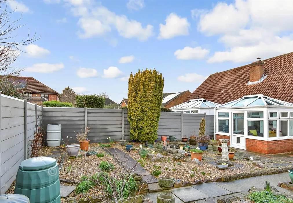 Rear Garden - Shepherds Gate, Hempstead, Gillingham, Kent - Wards of Kent