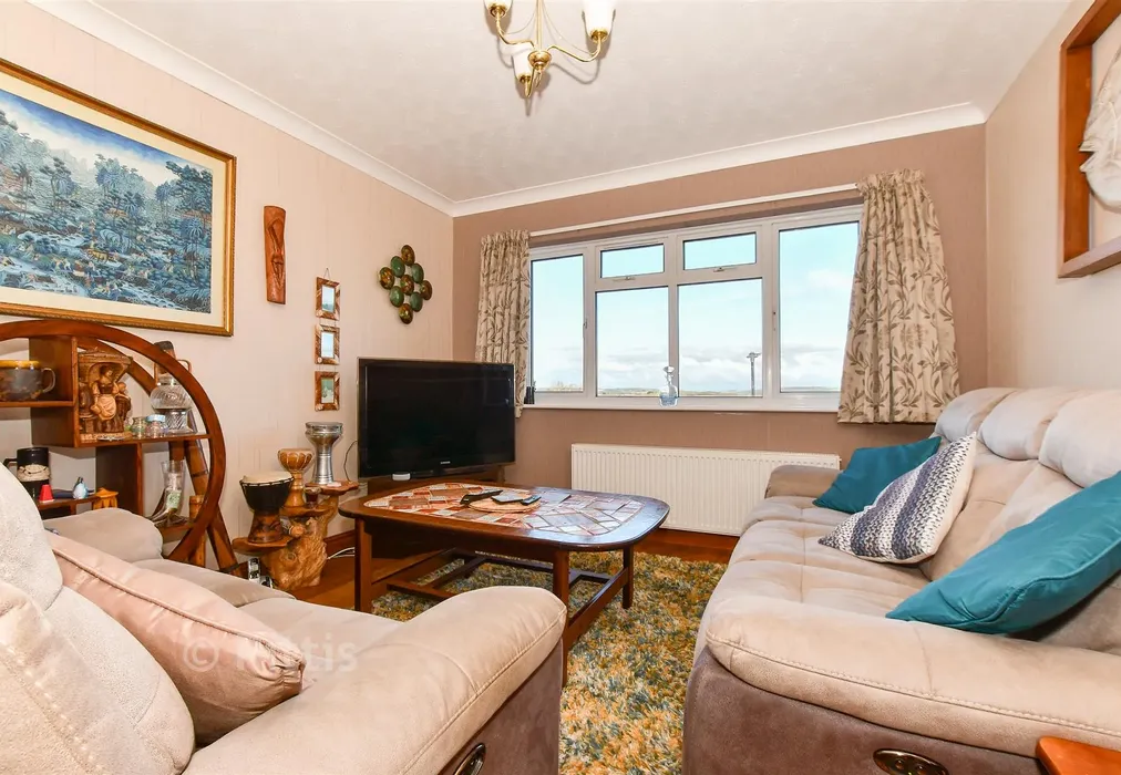 Lounge/ Dining Room - Blythe Way, Shanklin, Isle of Wight - Wards of Kent