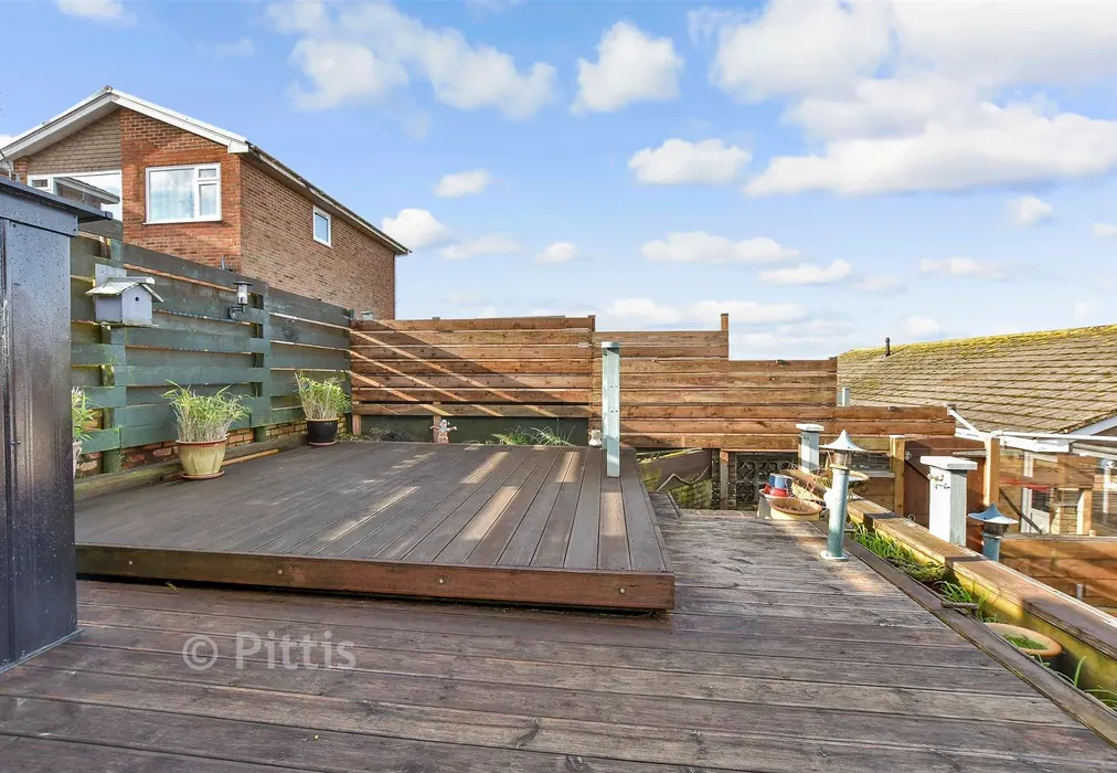 Patio / Decking - Blythe Way, Shanklin, Isle of Wight - Wards of Kent