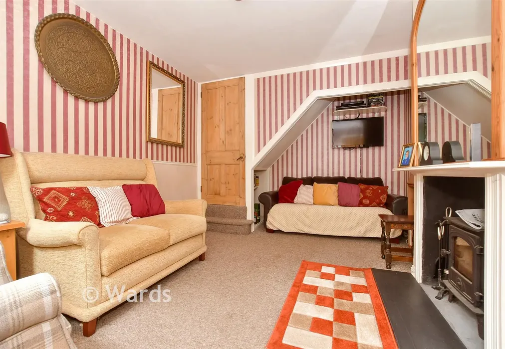 Lounge - Lower Street, Eastry, Sandwich, Kent - Wards of Kent