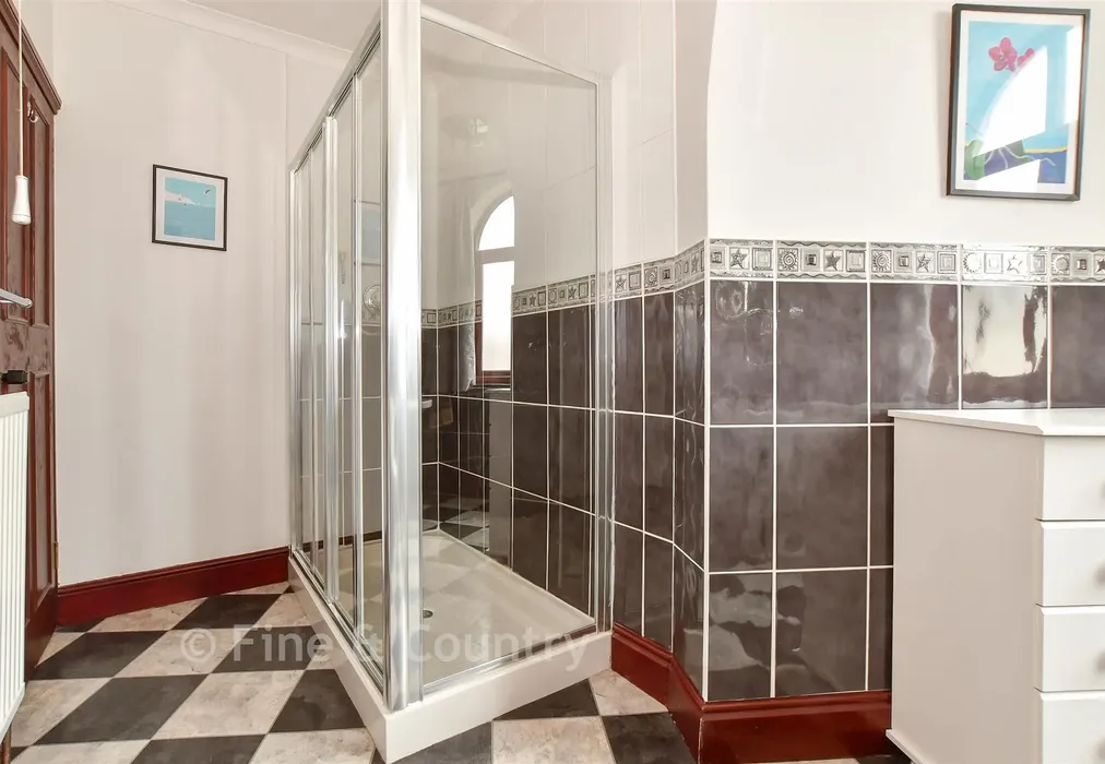 Shower Room - St. Boniface Cliff Road, Shanklin, Isle of Wight - Wards of Kent