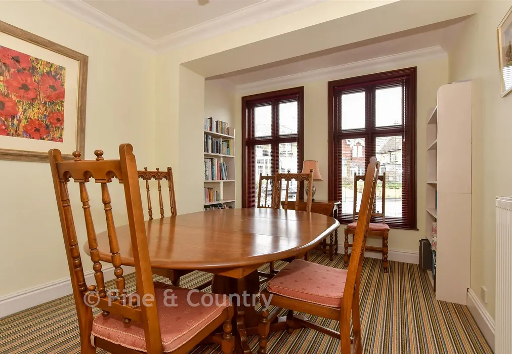 Dining Room - St. Boniface Cliff Road, Shanklin, Isle of Wight - Wards of Kent