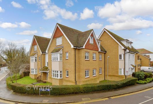 Lakeside Avenue, Faversham, Kent - Wards of Kent