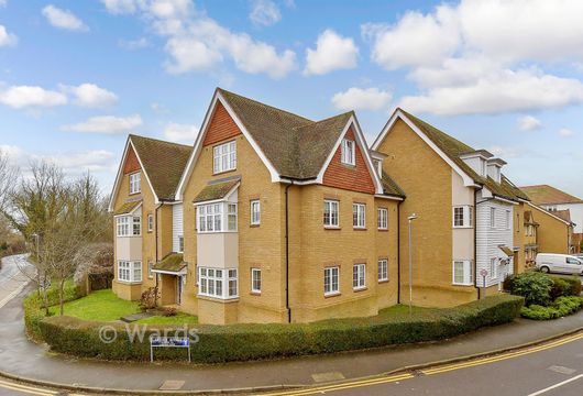 Lakeside Avenue, Faversham, Kent - Wards of Kent