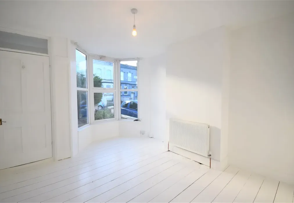 DSC_7067 (2) - Vale Road Ramsgate CT11 - Wards of Kent