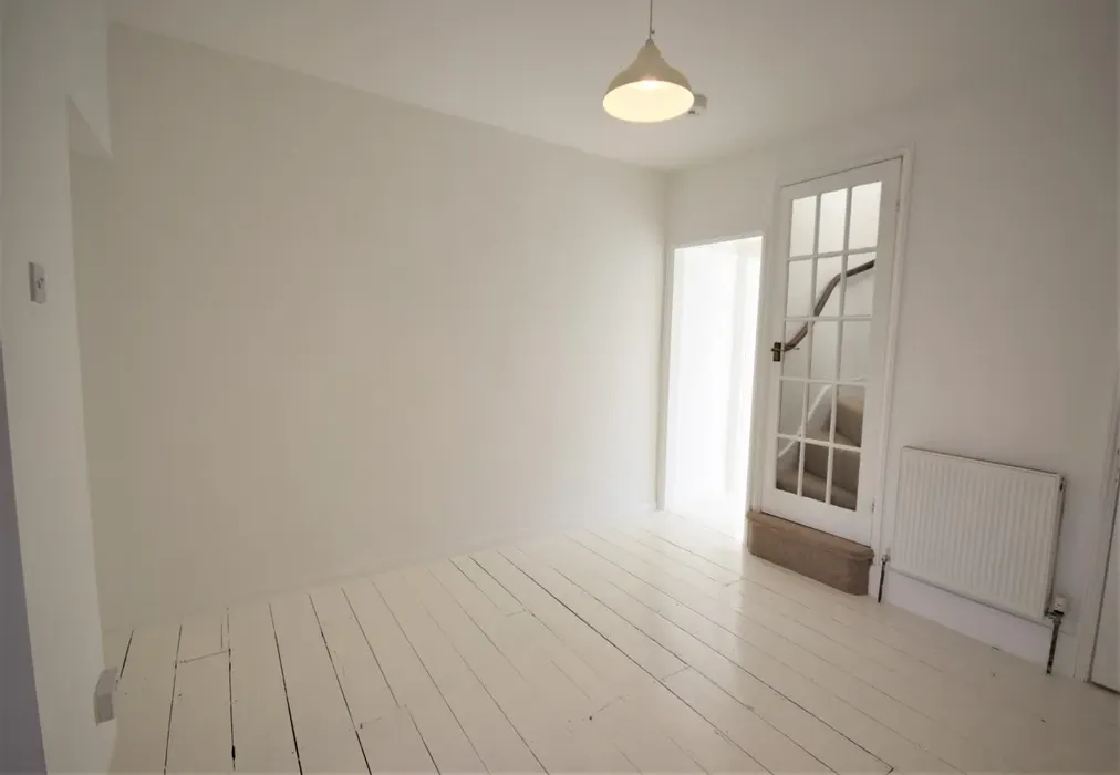 DSC_7082 (2) - Vale Road Ramsgate CT11 - Wards of Kent