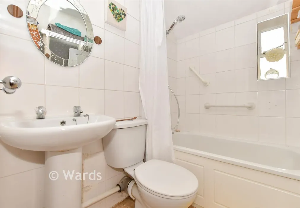 Bathroom - York Road, Walmer, Deal, Kent - Wards of Kent