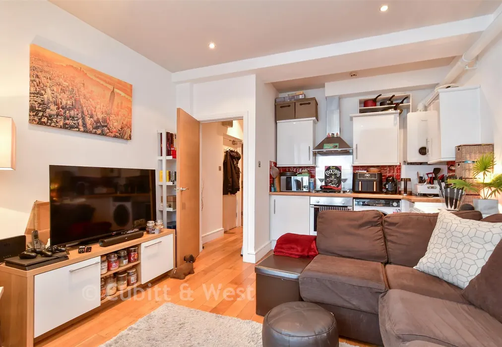 Lounge/ Kitchen - Hythe Road, Brighton, East Sussex - Wards of Kent