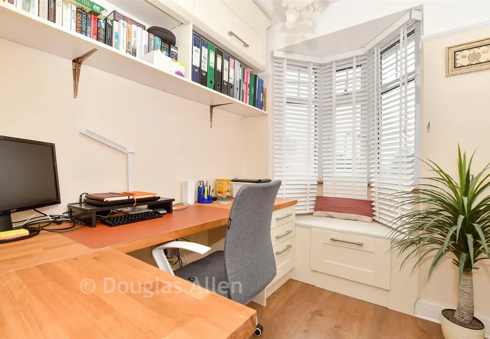 Bedroom 4 - Eccleston Crescent, Romford, Essex - Wards of Kent