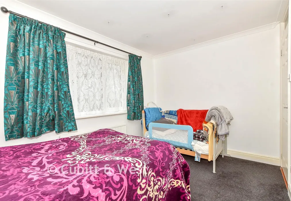 Bedroom 2 - Oberon Close, Waterlooville, Hampshire - Wards of Kent