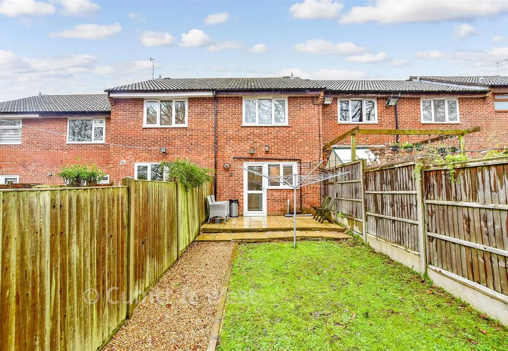 Rear Garden - Oberon Close, Waterlooville, Hampshire - Wards of Kent