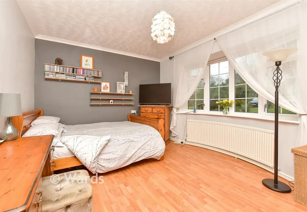 Bedroom 2 - Wood Hill, Meopham, Kent - Wards of Kent