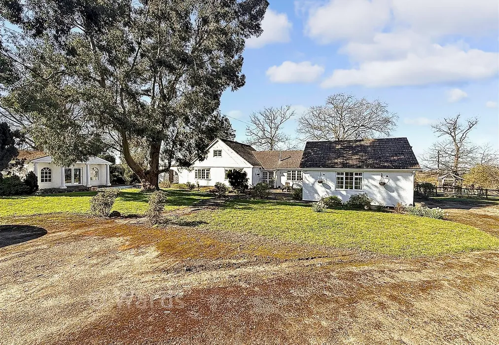 Front Web (KD) - Wood Hill, Meopham, Kent - Wards of Kent