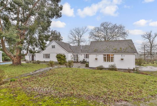 Wood Hill, Meopham, Kent - Wards of Kent