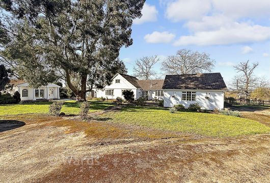 Wood Hill, Meopham, Kent - Wards of Kent