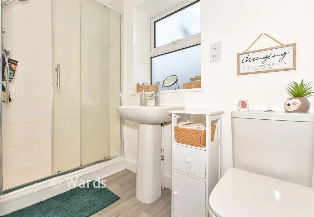 Shower Room - Geraldine Road, Folkestone, Kent - Wards of Kent