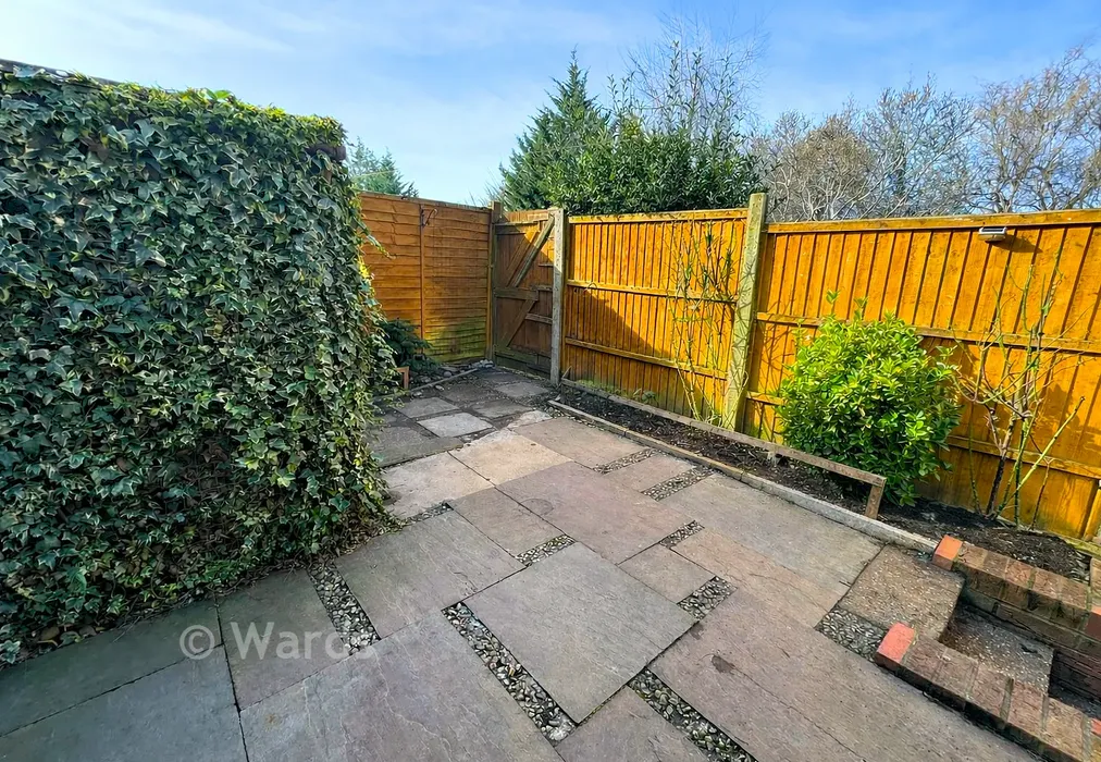 Rear Garden - Maynards, Marden, Tonbridge, Kent - Wards of Kent