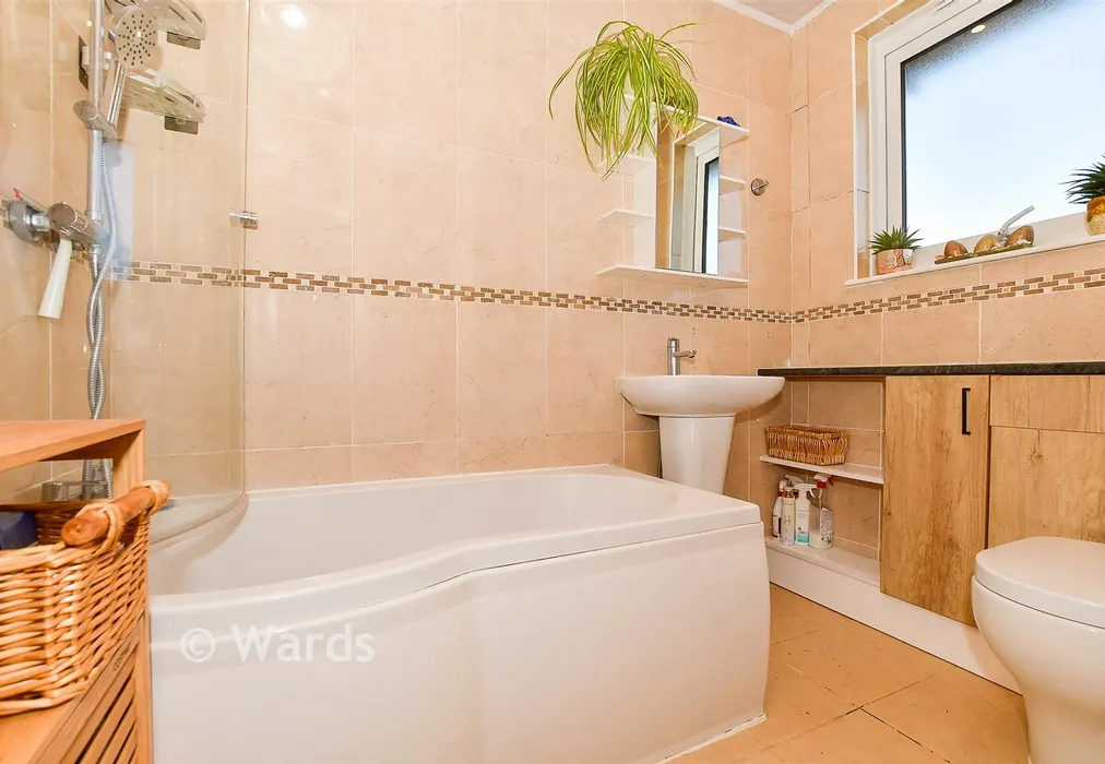 Bathroom - Maynards, Marden, Tonbridge, Kent - Wards of Kent