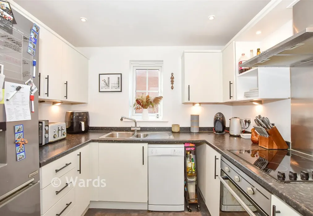 Kitchen - Wharfdale Square, Tovil, Maidstone, Kent - Wards of Kent