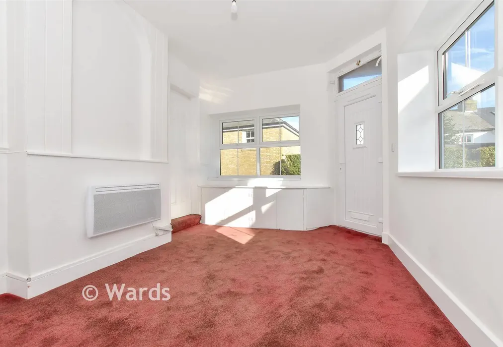 Lounge - High Street, St. Margarets-At-Cliffe, Dover, Kent - Wards of Kent