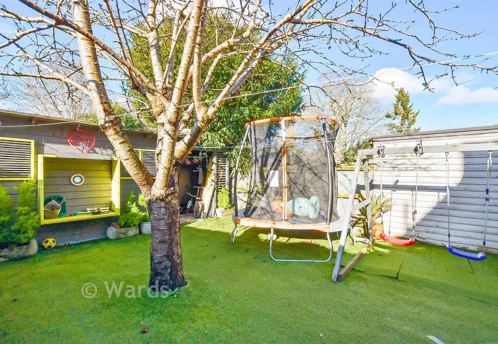 Rear Garden - St. Philip's Avenue, Maidstone, Kent - Wards of Kent