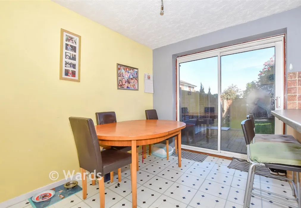Dining Area - Finglesham Court, Maidstone, Kent - Wards of Kent