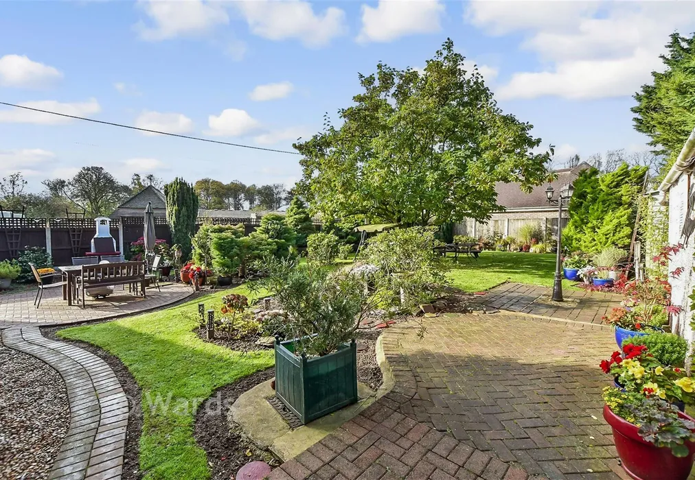 Rear Garden - Dover Road, Guston, Dover, Kent - Wards of Kent