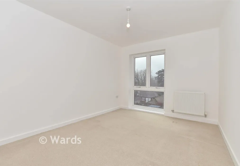 Bedroom 2 - Sir John Fogge Avenue, Ashford, Kent - Wards of Kent
