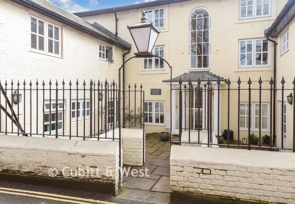 External Lifestyle Photograph - Church Street, Dorking, Surrey - Wards of Kent