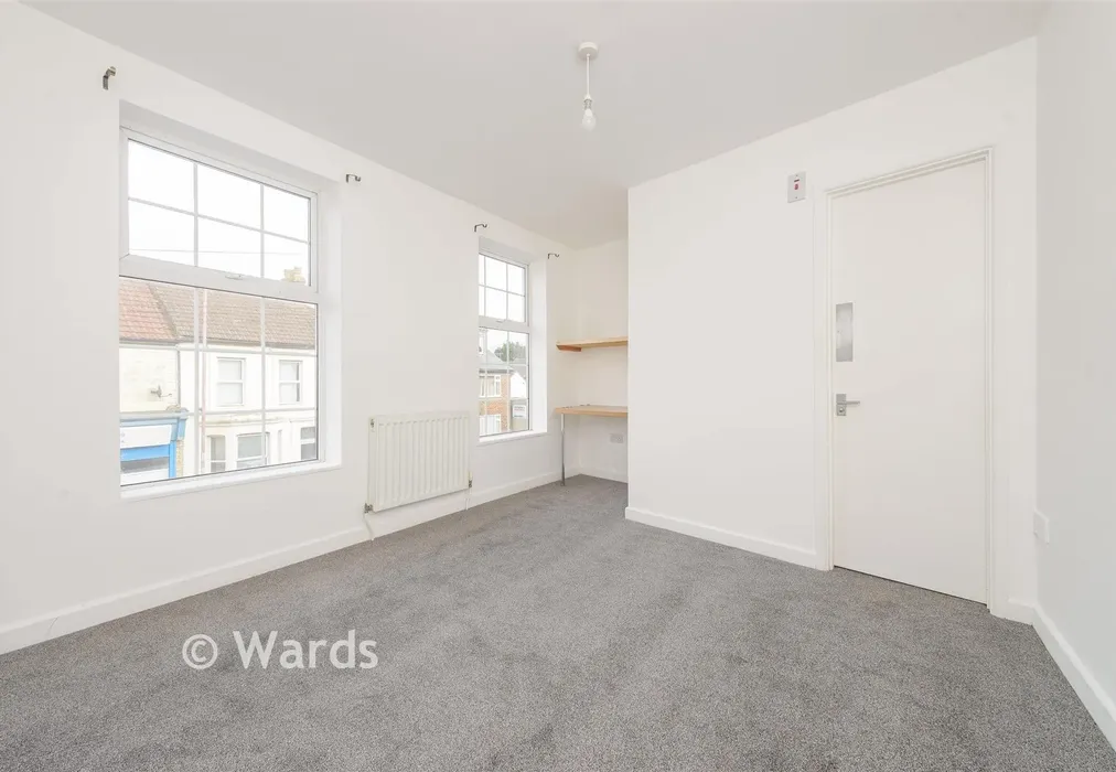 Bedroom 1 - Canterbury Street, Gillingham, Kent - Wards of Kent